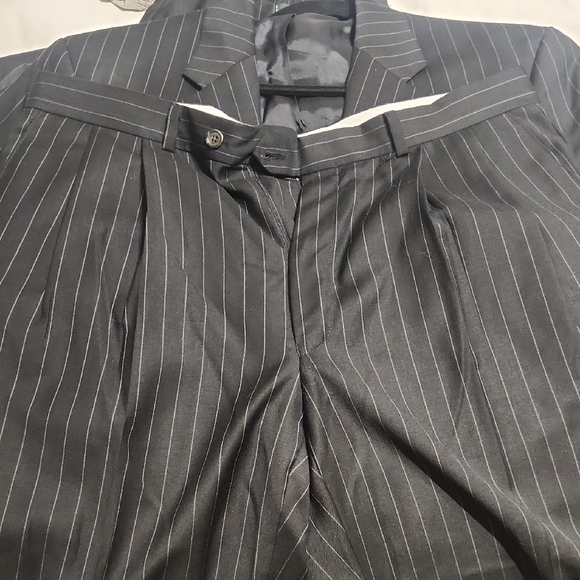 Classic Black Pinstripe Men's Blazer - Picture 4 of 4